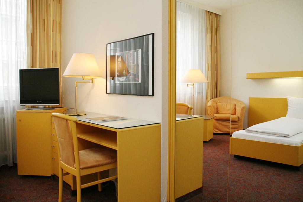 Andi Stadthotel Muenchen Munique Exterior foto