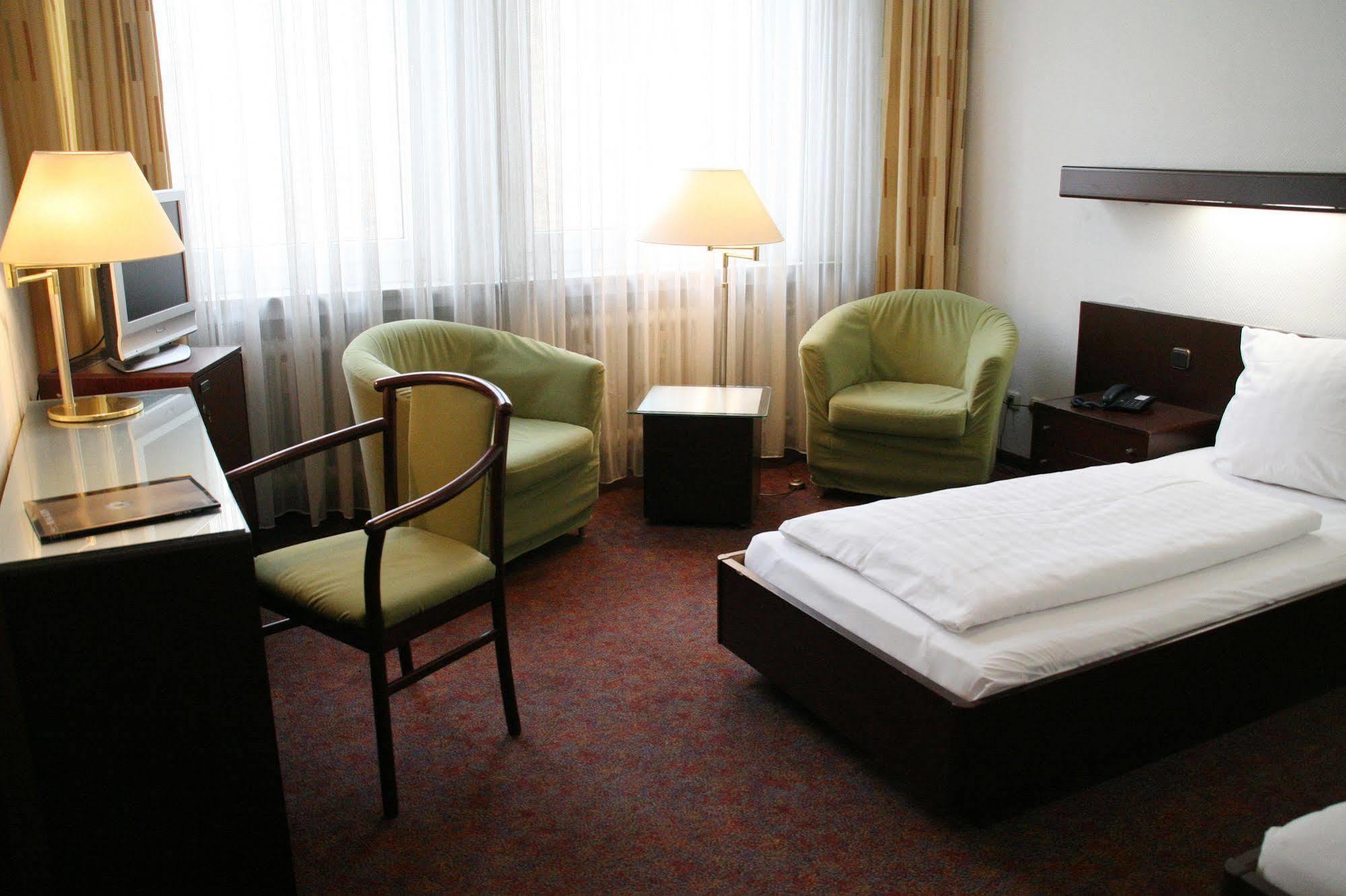 Andi Stadthotel Muenchen Munique Quarto foto